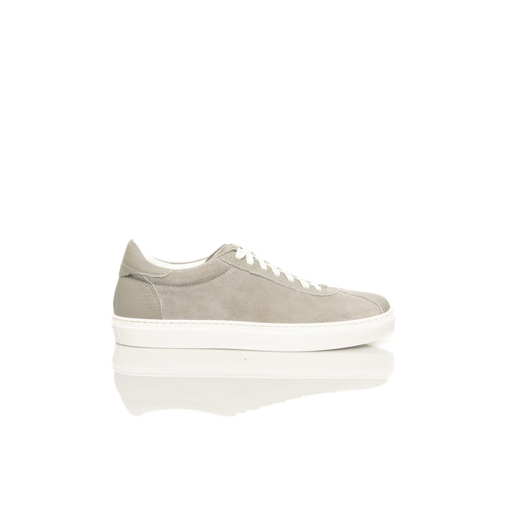 Gray Cowhide Men Sneaker